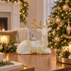 Cervo Sdraiato en ambiente navideño
