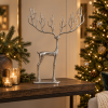 Silver Cerf en ambiente navideño