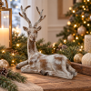 Cervo in Riposo en ambiente navideño