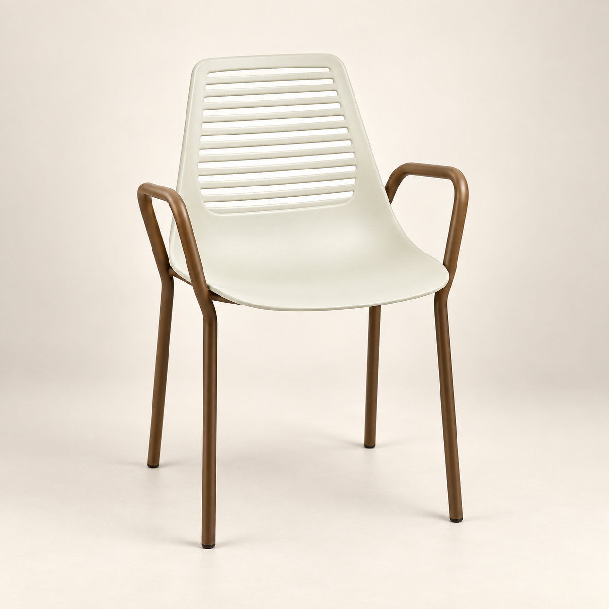 Silla comedor — Écrin Nacré sobre fondo beige