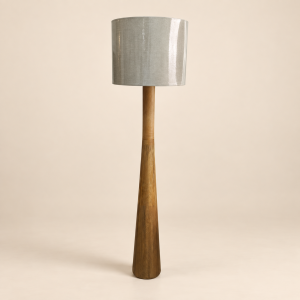Lámpara de pie — Lampadaire Teck sobre fondo beige