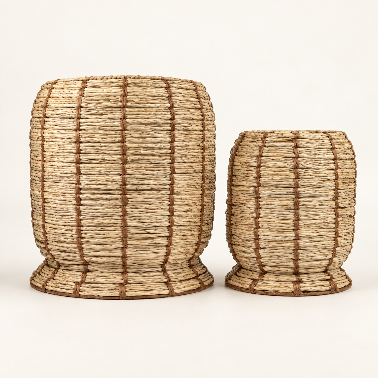 Juego de 2 potes Duo Fibre sobre fondo beige