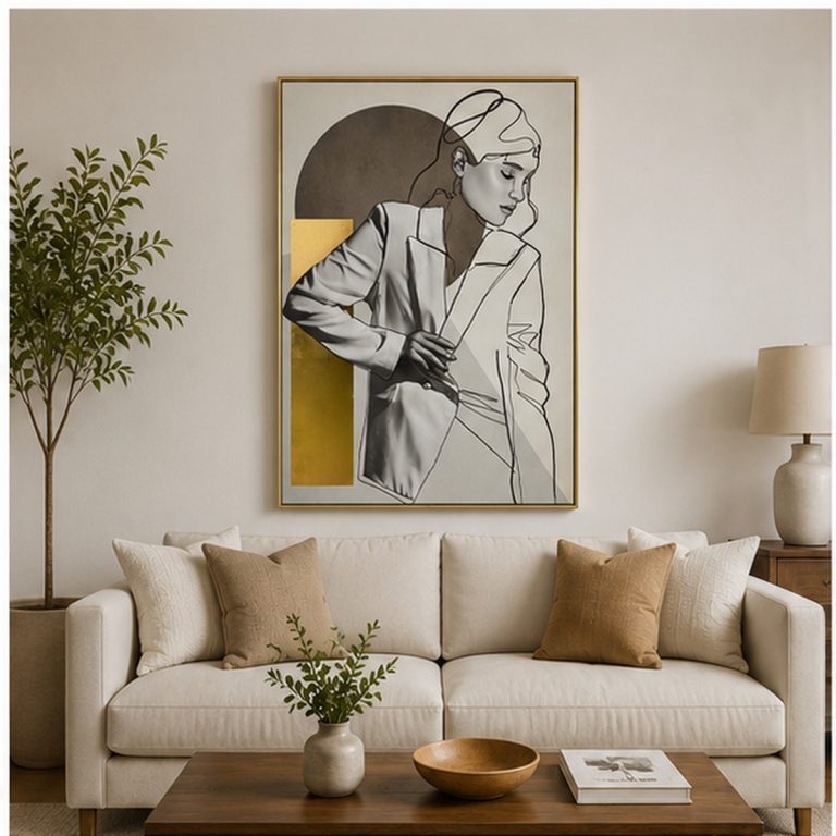 Sala decorada con sofá, cuadro y mesa de centro HOCART