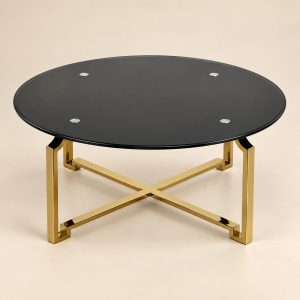Mesa Table Onyx sobre fondo beige