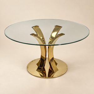 Mesa Feuillage Doré sobre fondo beige