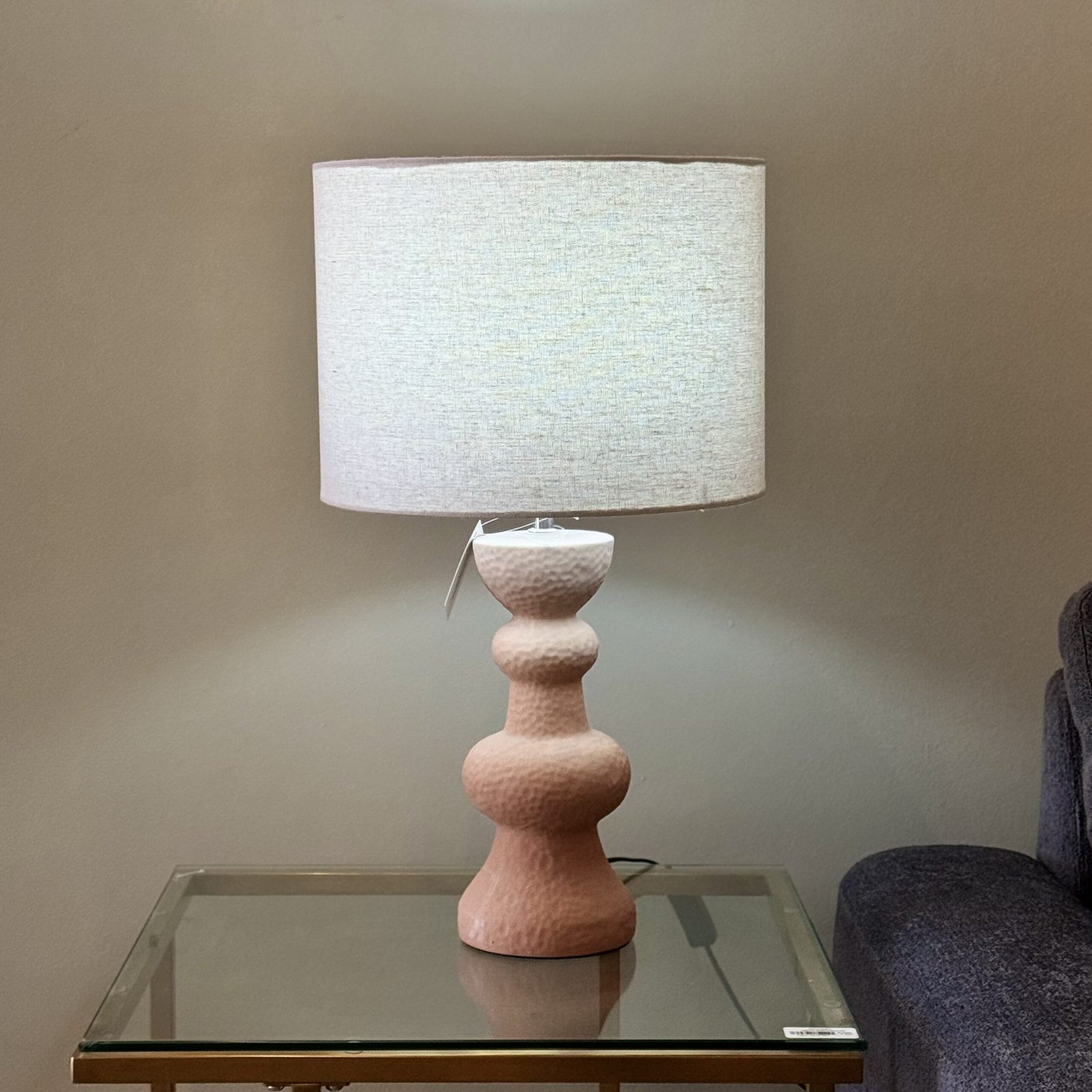 Lámpara texturizada beige