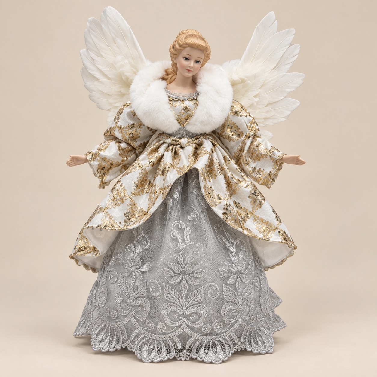 Ángel decorativo — Angelo Serafino — vista principal sobre fondo beige