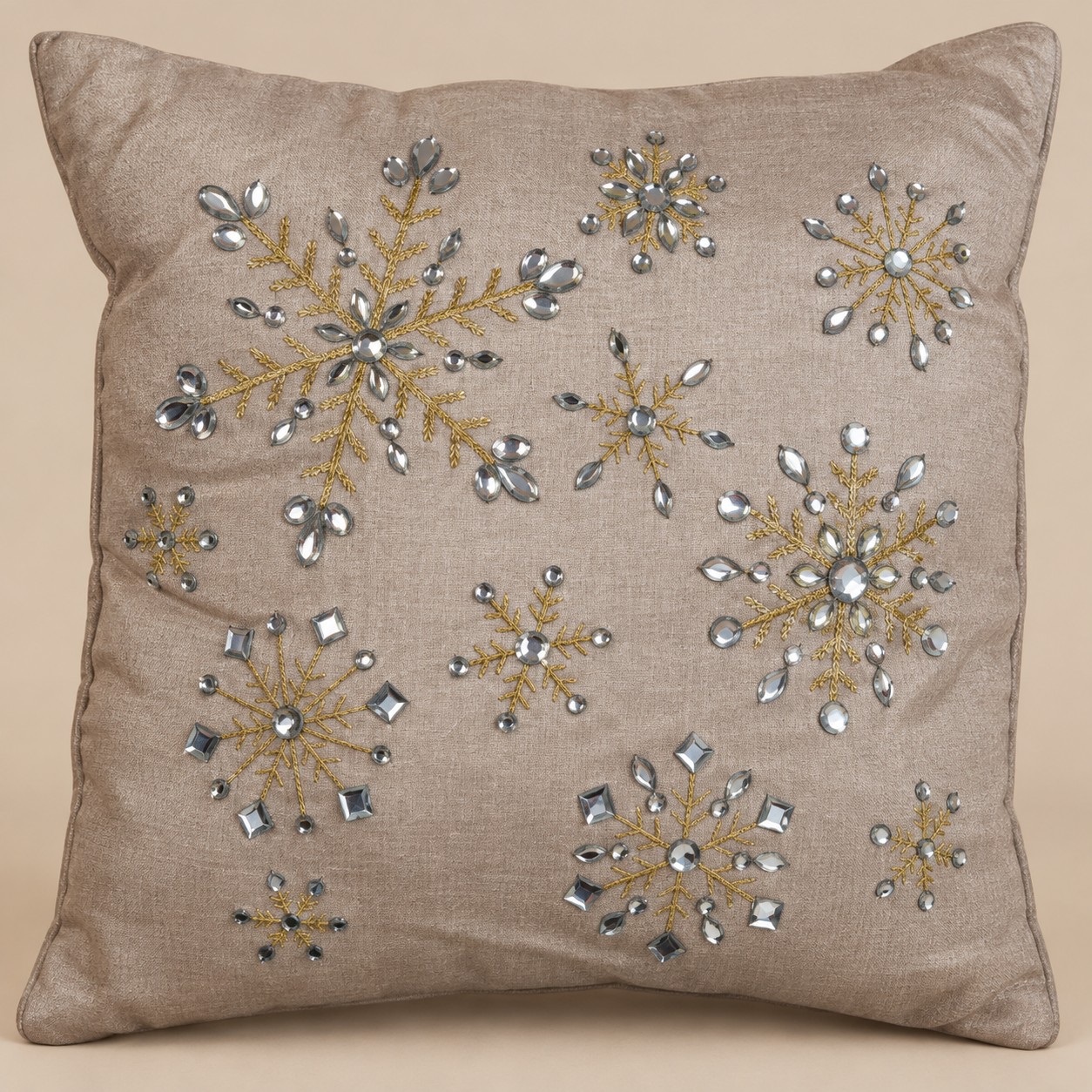 Cojín navideño — Ciel Constellé sobre fondo beige