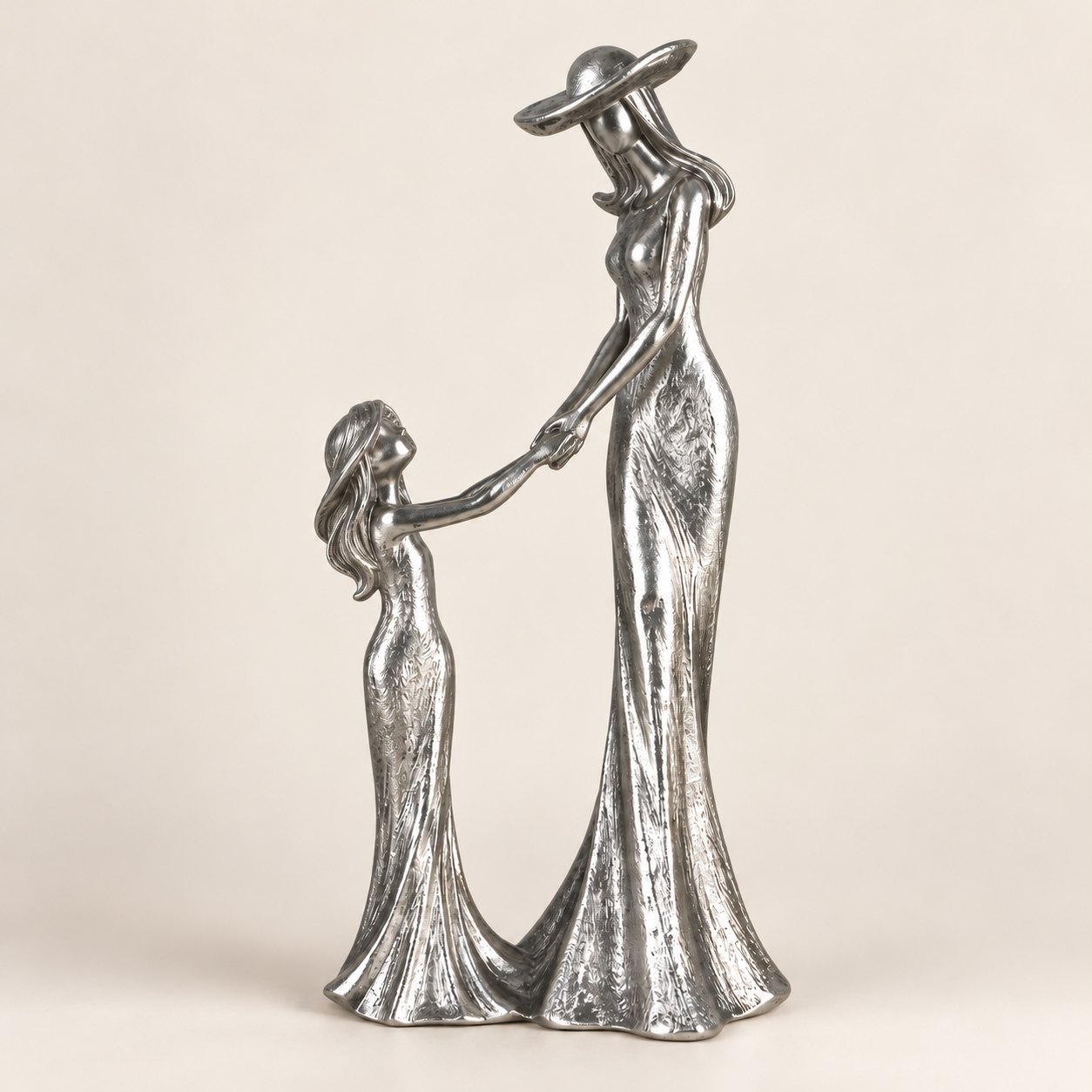 Figura decorativa de madre e hija Lien Éternel — vista principal con fondo limpio